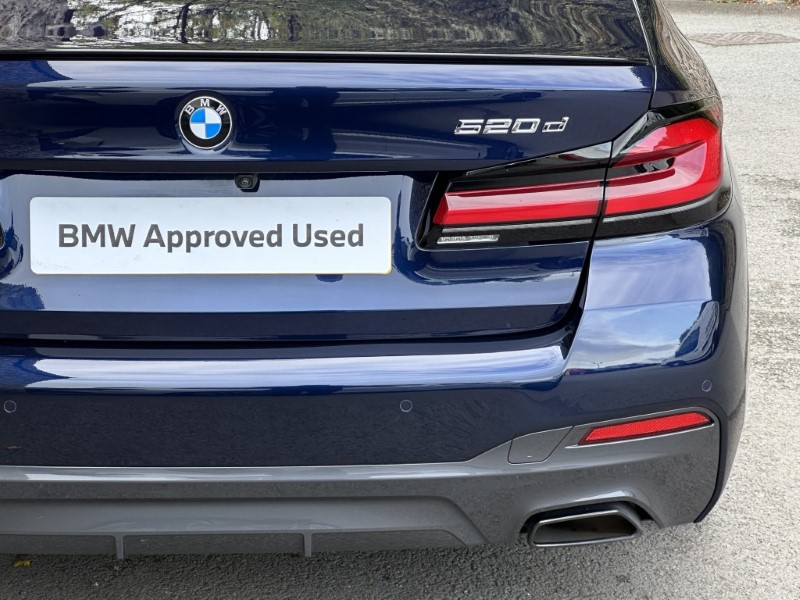 2022 (72) BMW 5 SERIES 520d MHT M Sport 4dr Saloon 5791525