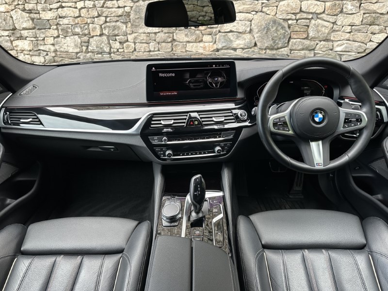 2022 (72) BMW 5 SERIES 520d MHT M Sport 4dr Saloon 5791574