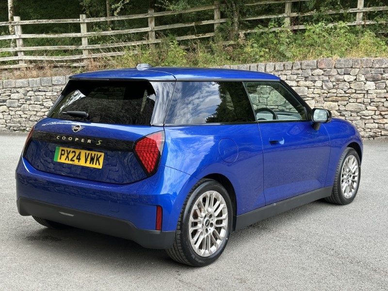 2024 (24) MINI COOPER SE Sport Level 3 5748785