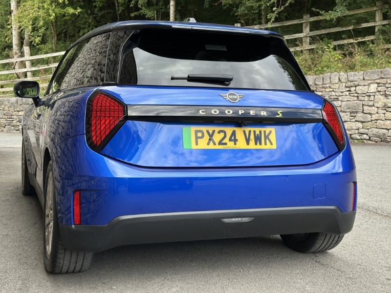 2024 (24) MINI COOPER SE Sport Level 3 5748714