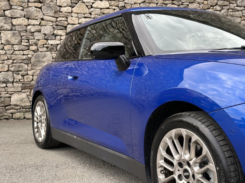2024 (24) MINI COOPER SE Sport Level 3 5748784