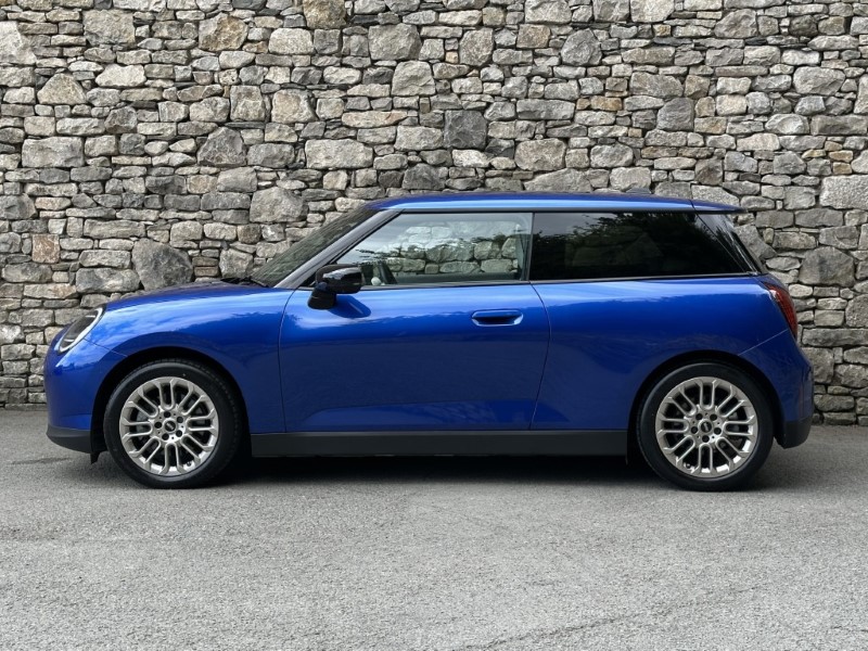 2024 (24) MINI COOPER SE Sport Level 3 5748750