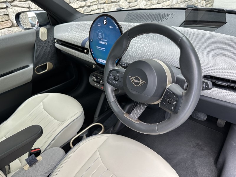 2024 (24) MINI COOPER SE Sport Level 3 5748724