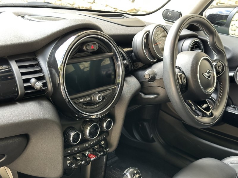 2020 (20) MINI HATCHBACK 1.5 Cooper Exclusive II 3dr Auto 5747821