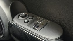 2020 (20) MINI HATCHBACK 1.5 Cooper Exclusive II 3dr Auto 5747809