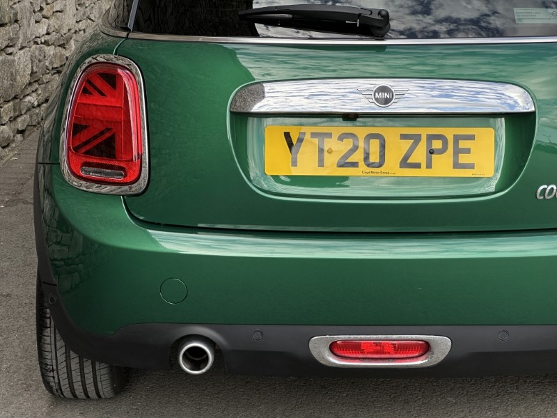 2020 (20) MINI HATCHBACK 1.5 Cooper Exclusive II 3dr Auto 5747796