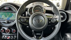 2020 (20) MINI HATCHBACK 1.5 Cooper Exclusive II 3dr Auto 5747843