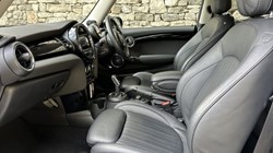 2020 (20) MINI HATCHBACK 1.5 Cooper Exclusive II 3dr Auto 5747819