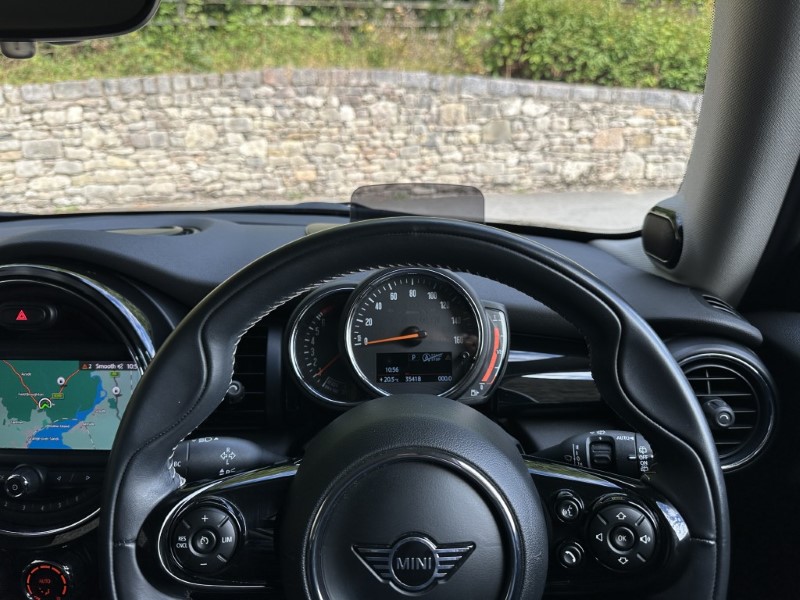 2020 (20) MINI HATCHBACK 1.5 Cooper Exclusive II 3dr Auto 5747851