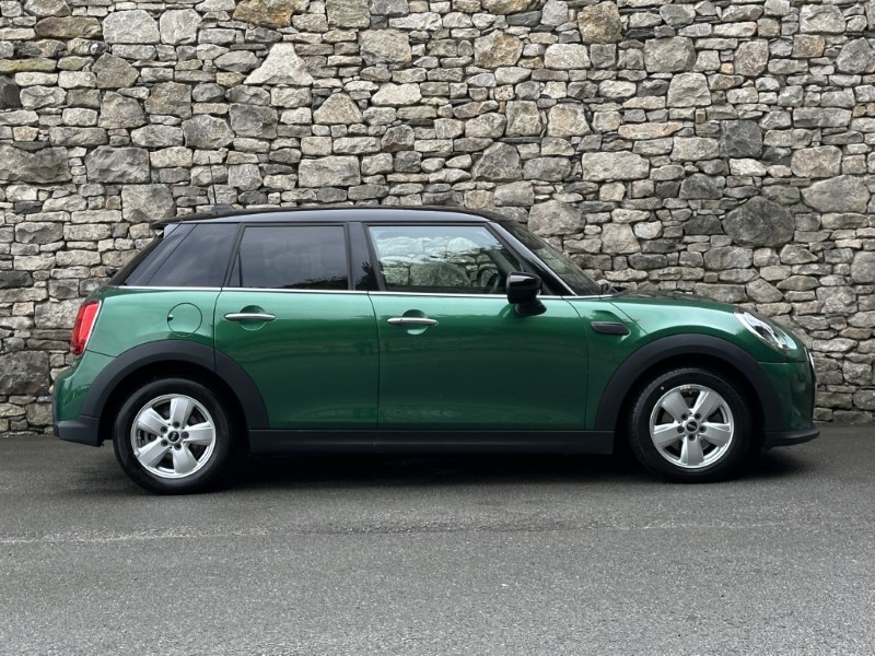 2023 (73) MINI HATCHBACK 1.5 Cooper Classic 5dr Auto 5755002