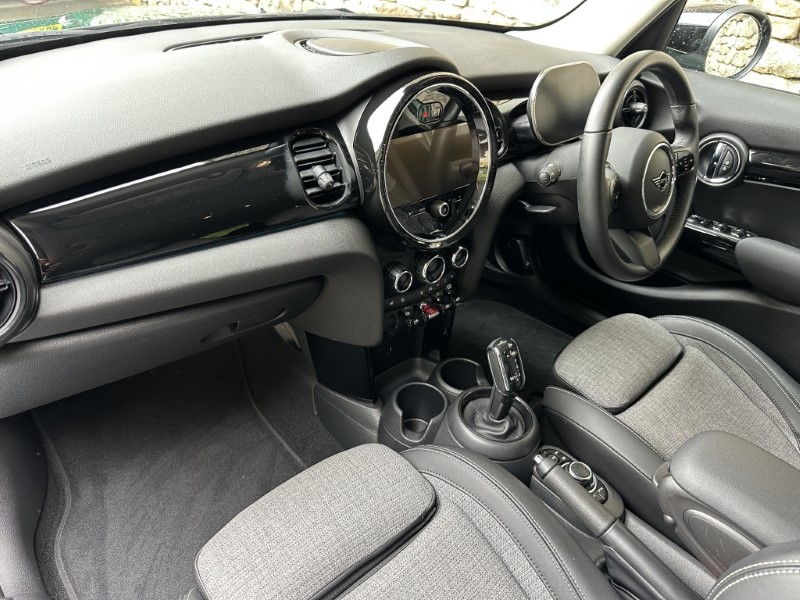 2023 (73) MINI HATCHBACK 1.5 Cooper Classic 5dr Auto 5754963