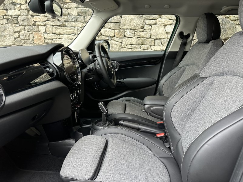 2023 (73) MINI HATCHBACK 1.5 Cooper Classic 5dr Auto 5754962
