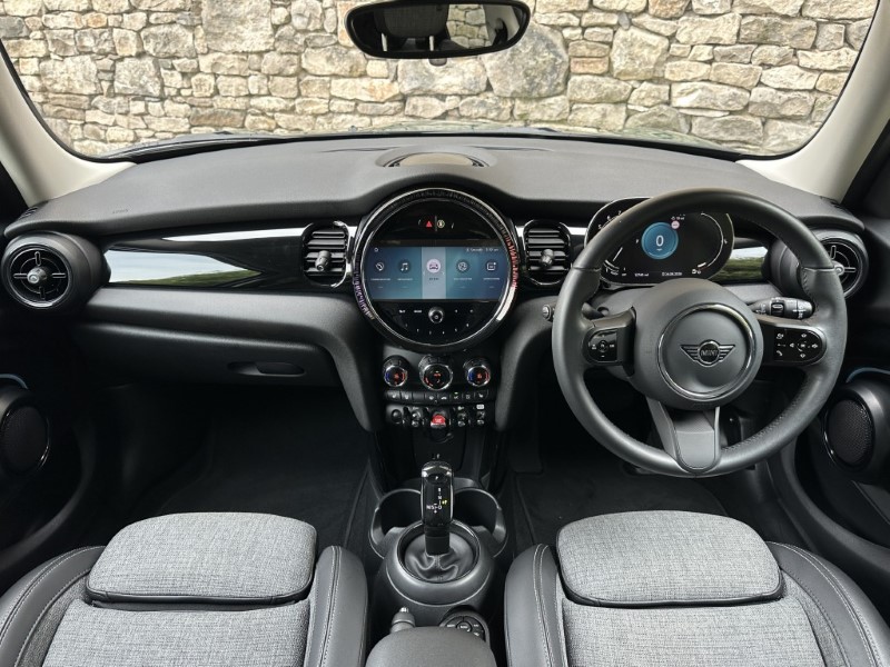 2023 (73) MINI HATCHBACK 1.5 Cooper Classic 5dr Auto 5754978