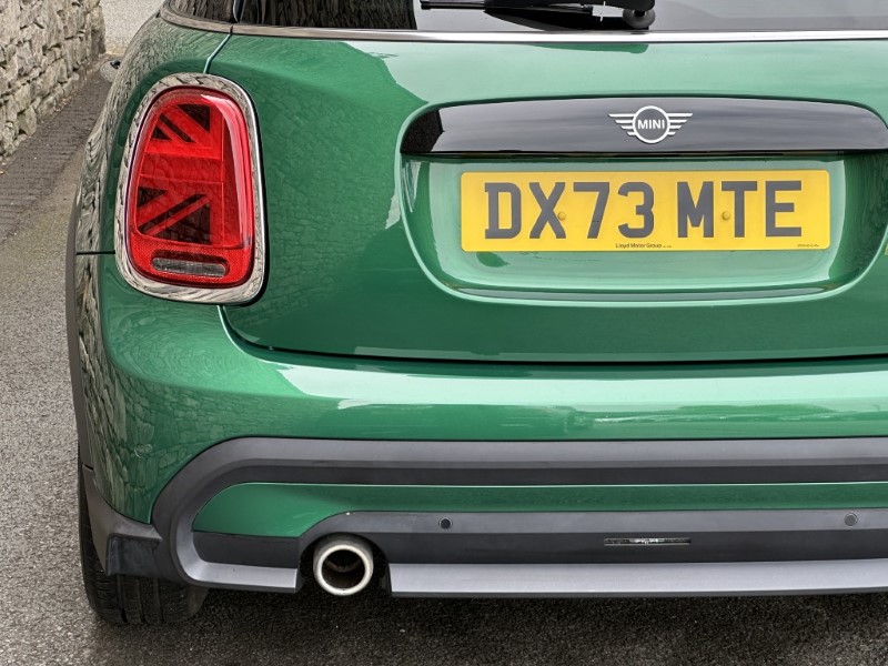 2023 (73) MINI HATCHBACK 1.5 Cooper Classic 5dr Auto 5755004