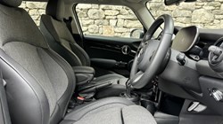 2023 (73) MINI HATCHBACK 1.5 Cooper Classic 5dr Auto 5754943