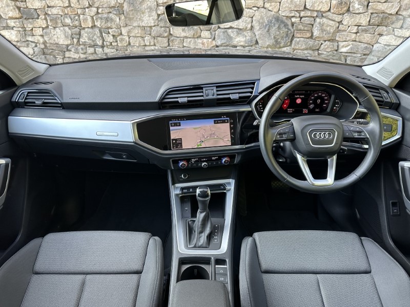 2024 (24) AUDI Q3 35 TFSI Sport 5dr S Tronic 5742182