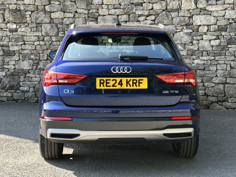 2024 (24) AUDI Q3 35 TFSI Sport 5dr S Tronic 5742177