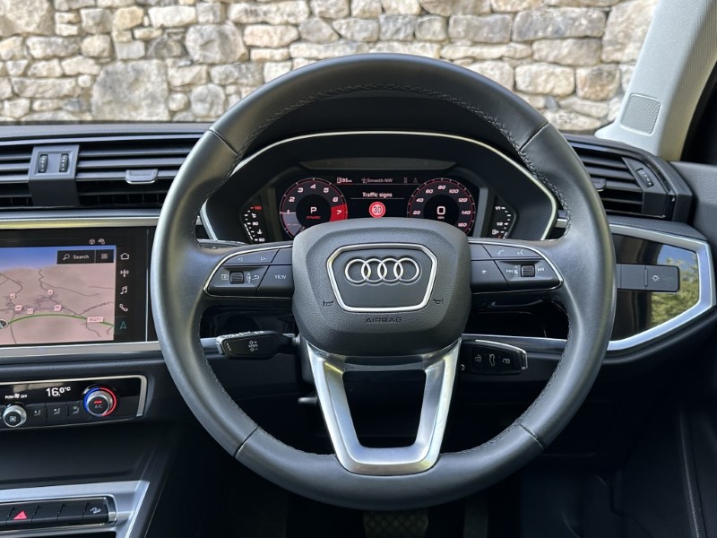 2024 (24) AUDI Q3 35 TFSI Sport 5dr S Tronic 5742181