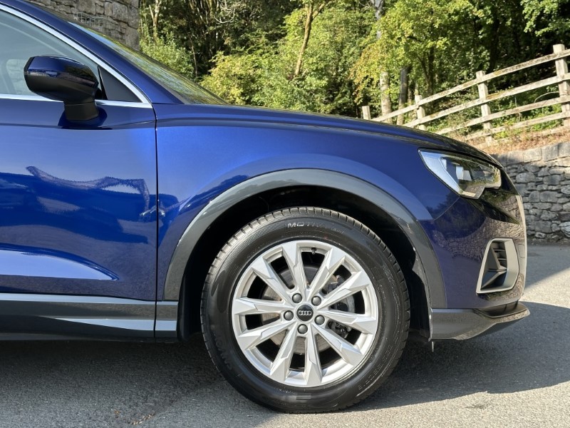 2024 (24) AUDI Q3 35 TFSI Sport 5dr S Tronic 5742195