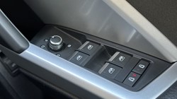 2024 (24) AUDI Q3 35 TFSI Sport 5dr S Tronic 5742156