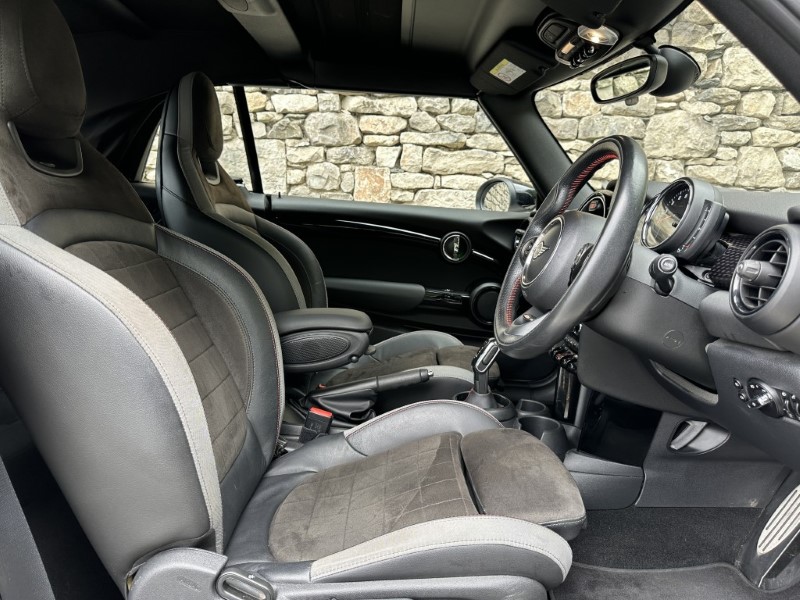 2020 (70) MINI CONVERTIBLE 2.0 Cooper S Sport II 2dr Auto 5762040