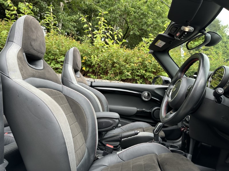 2020 (70) MINI CONVERTIBLE 2.0 Cooper S Sport II 2dr Auto 5762106