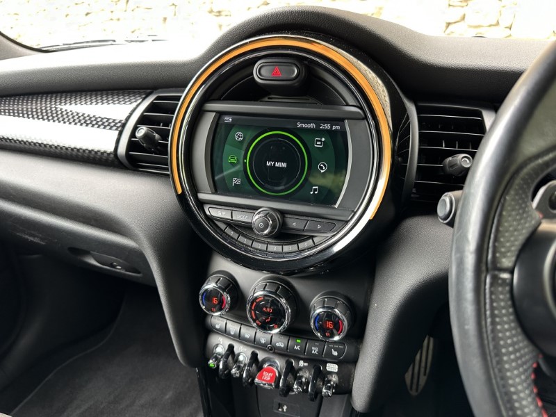 2020 (70) MINI CONVERTIBLE 2.0 Cooper S Sport II 2dr Auto 5762075