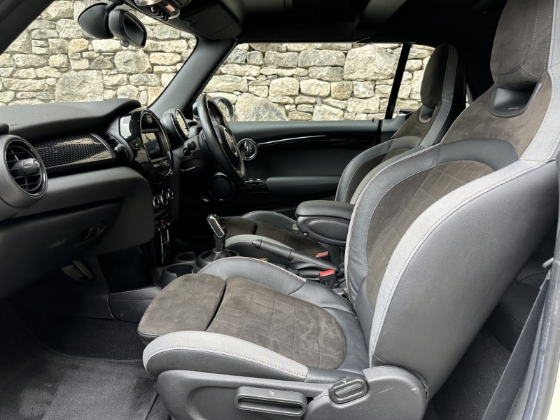 2020 (70) MINI CONVERTIBLE 2.0 Cooper S Sport II 2dr Auto 5762059