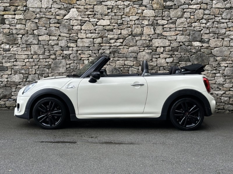 2020 (70) MINI CONVERTIBLE 2.0 Cooper S Sport II 2dr Auto 5762102