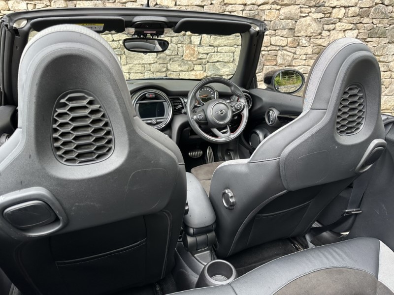 2020 (70) MINI CONVERTIBLE 2.0 Cooper S Sport II 2dr Auto 5762109