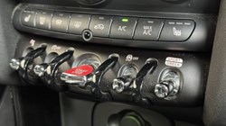 2020 (70) MINI CONVERTIBLE 2.0 Cooper S Sport II 2dr Auto 5762048