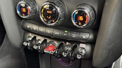 2020 (70) MINI CONVERTIBLE 2.0 Cooper S Sport II 2dr Auto 5762049