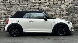 2020 (70) MINI CONVERTIBLE 2.0 Cooper S Sport II 2dr Auto 5762032