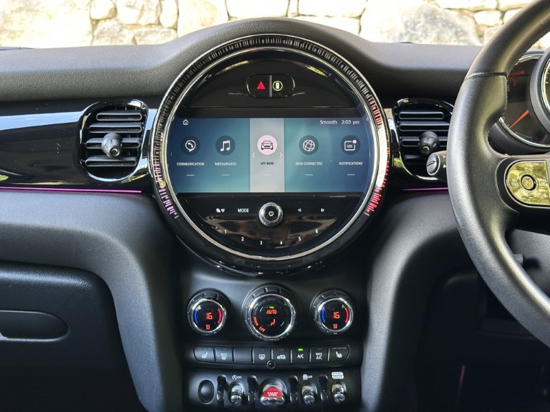 2023 (72) MINI HATCHBACK 1.5 Cooper Classic 5dr Auto 5805384