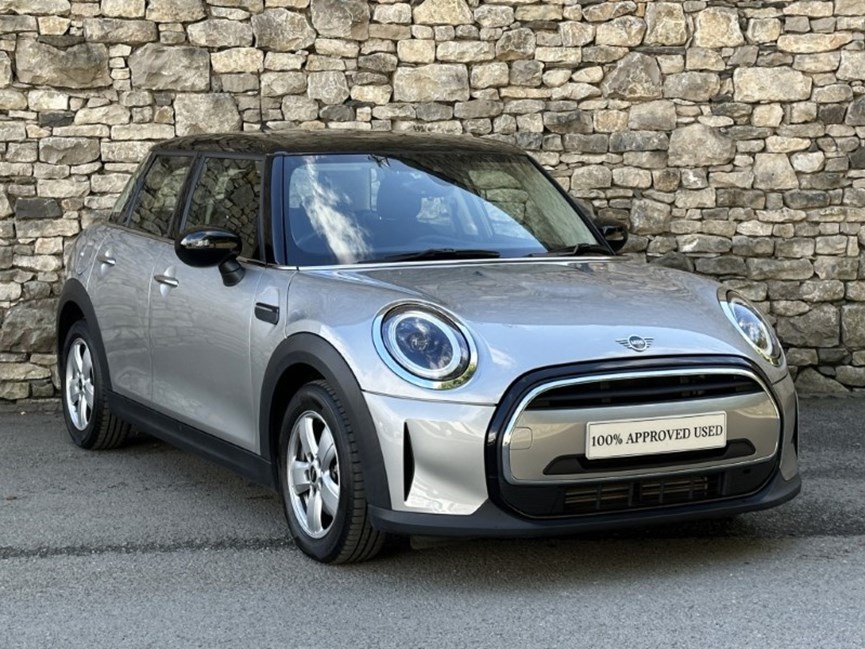 2023 (72) MINI HATCHBACK 1.5 Cooper Classic 5dr Auto