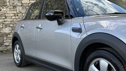 2023 (72) MINI HATCHBACK 1.5 Cooper Classic 5dr Auto 5805404