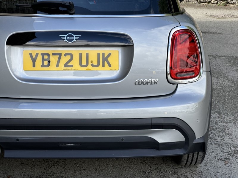 2023 (72) MINI HATCHBACK 1.5 Cooper Classic 5dr Auto 5805343
