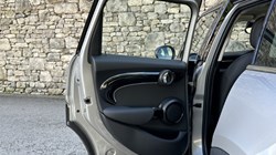 2023 (72) MINI HATCHBACK 1.5 Cooper Classic 5dr Auto 5805378