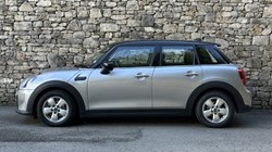 2023 (72) MINI HATCHBACK 1.5 Cooper Classic 5dr Auto 5805365