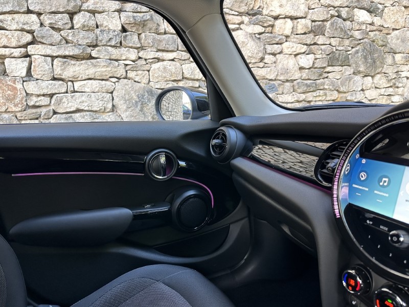 2023 (72) MINI HATCHBACK 1.5 Cooper Classic 5dr Auto 5805356