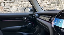 2023 (72) MINI HATCHBACK 1.5 Cooper Classic 5dr Auto 5805356