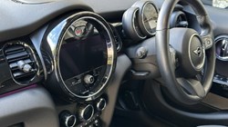 2023 (72) MINI HATCHBACK 1.5 Cooper Classic 5dr Auto 5805370