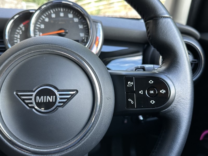 2023 (72) MINI HATCHBACK 1.5 Cooper Classic 5dr Auto 5805361