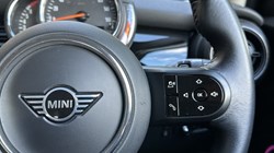 2023 (72) MINI HATCHBACK 1.5 Cooper Classic 5dr Auto 5805361