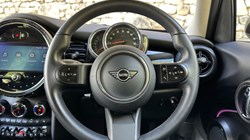 2023 (72) MINI HATCHBACK 1.5 Cooper Classic 5dr Auto 5805381