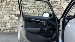 2023 (72) MINI HATCHBACK 1.5 Cooper Classic 5dr Auto 5805377