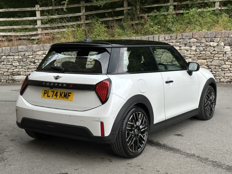 2025 (74) MINI COOPER 2.0 S Exclusive 3dr Auto 5757760
