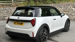 2025 (74) MINI COOPER 2.0 S Exclusive 3dr Auto 5757760
