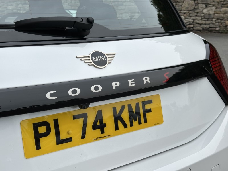 2025 (74) MINI COOPER 2.0 S Exclusive 3dr Auto 5757701