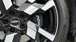 2025 (75) MINI COUNTRYMAN 1.5 C Sport 5dr Auto 5759988